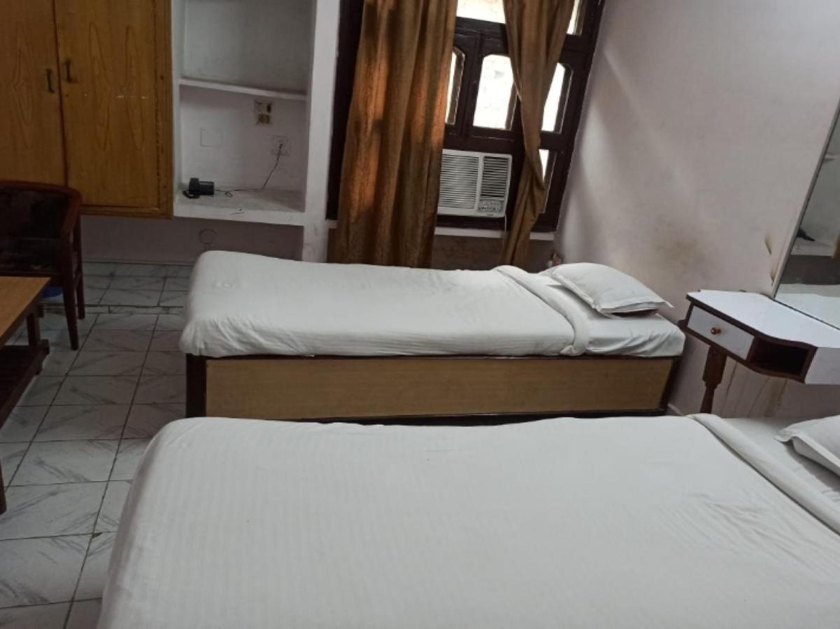 Oyo 80830 Hotel Buddha International בודהגאיה מראה חיצוני תמונה